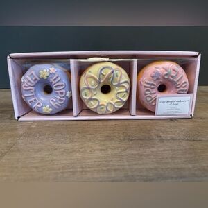 cupcakes & cashmere set of 3 Pastel Donut Decor
